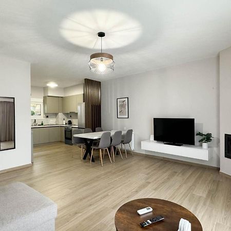 شقة V&P House Meteora كالامباكا المظهر الخارجي الصورة